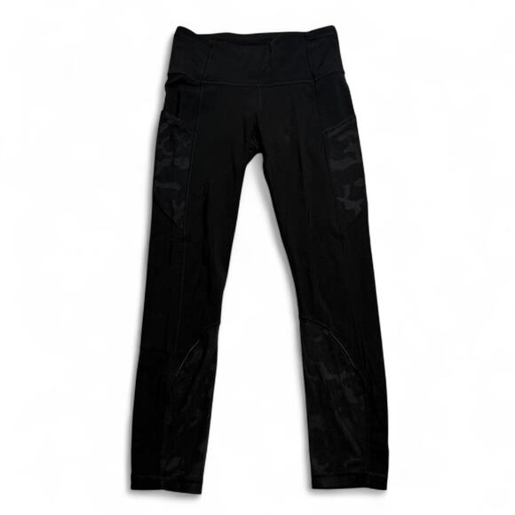 Lululemon Pants - Lululemon Fast and Free Crop 23" *Mesh Black / Camo Emboss Rotated Black size 4